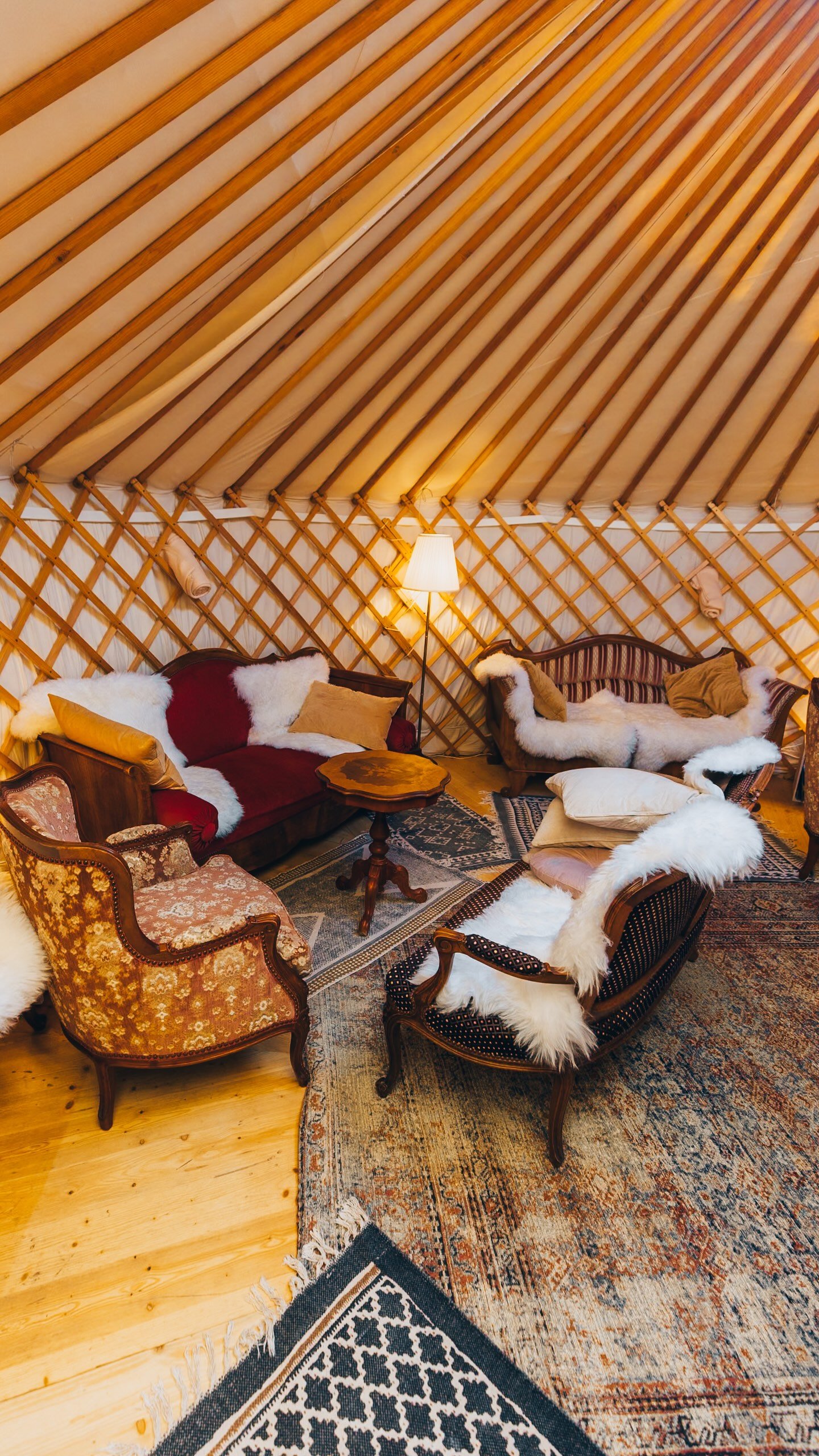 L'intérieur de la yourte de repos